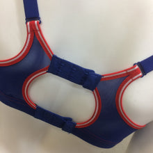 Load image into Gallery viewer, BRA : Shock Absorber Active Multi Sports Support Sports Bra 34B