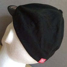 Load image into Gallery viewer, CAP : 100% Honda Geico Branded Flexfit Cap [L/XL]