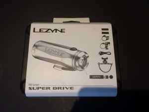 LIGHT : Lezyne SUPER Drive 700 lumen Rechargeable FRONT LIGHT - Full Pack