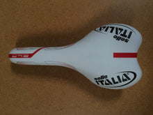 Load image into Gallery viewer, SADDLE : Selle Italia SLR Saddle with Carbon Monolink Rail