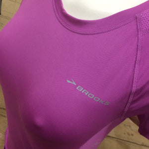 JERSEY : Brooks Women's Equilibrium Short Sleeve Running Jersey